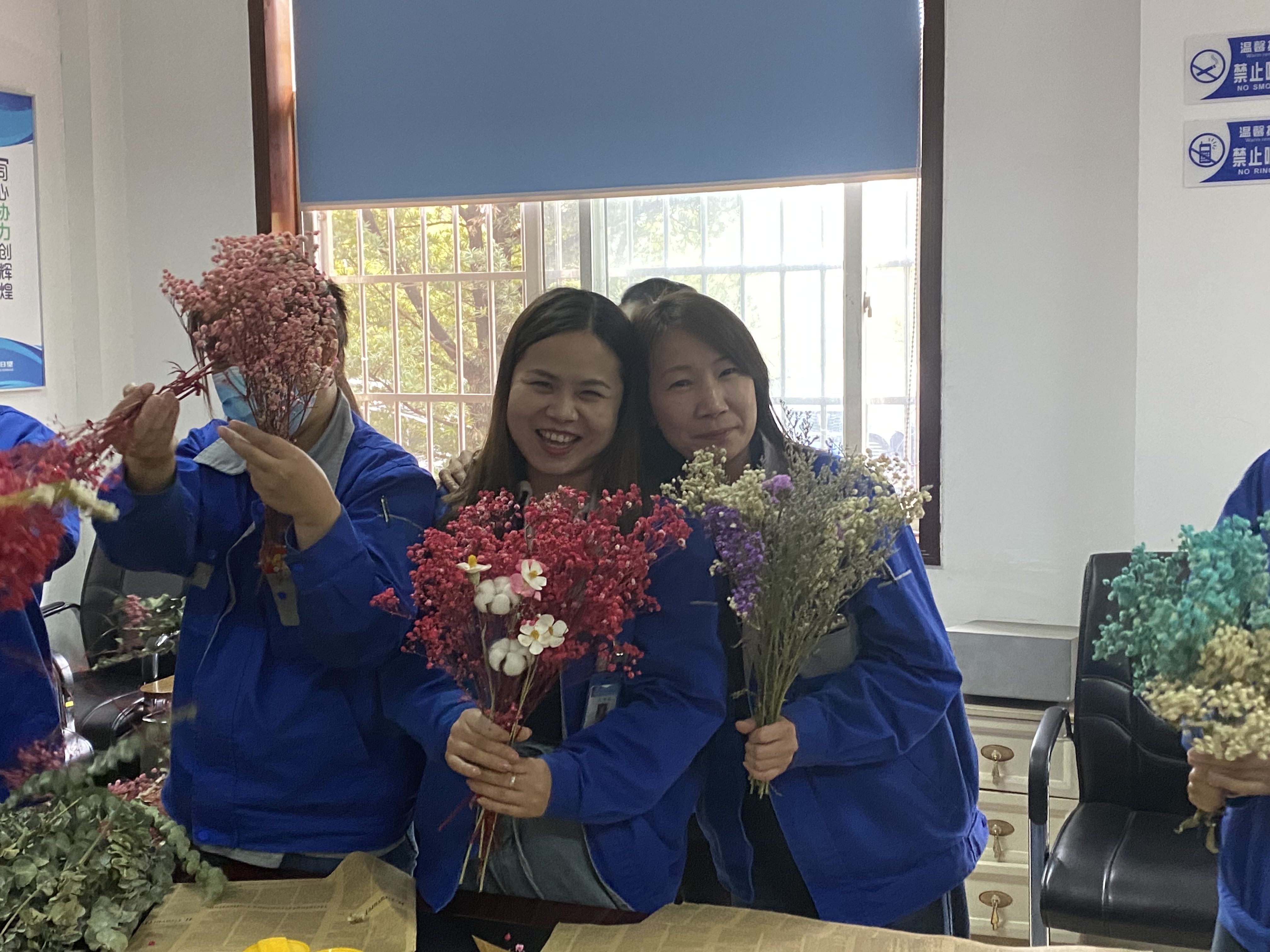 完美网页版,宏明日望,株洲电子科技,湖南电容器,株洲电容器,电容器